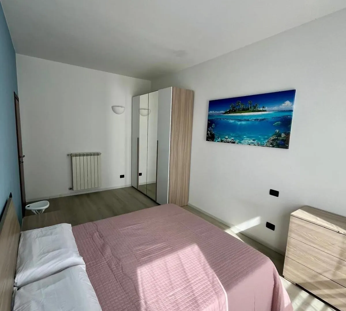 Blu Marine Trilocale Brescia Apartment